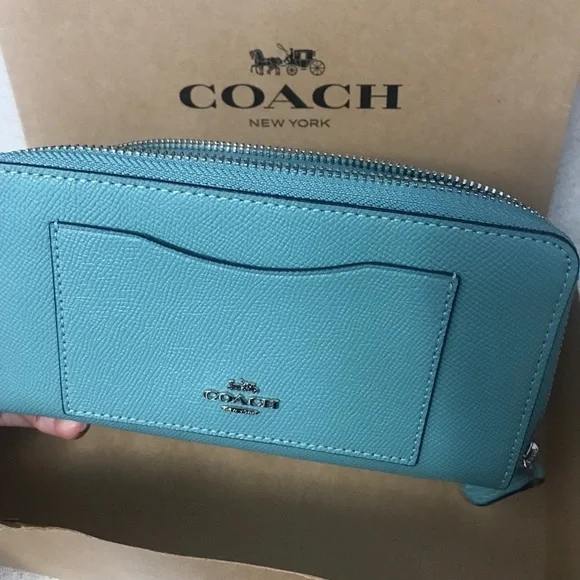 Coach wallet - Picture 3 of 3